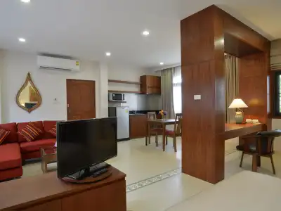 The Golden Wells Residence - 2