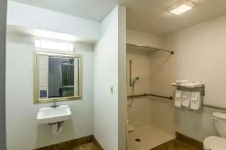 Blue Bonnet Suites Extended Stay Lubbock, Texas - 27