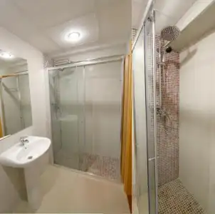Hostal Roca - 22