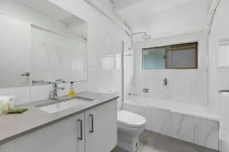 The Noosa Apartments - 286