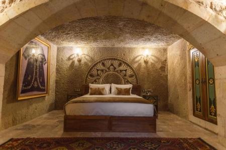 Solo Cave Suites - 126