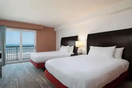 Hilton Garden Inn Daytona Beach Oceanfront - 78