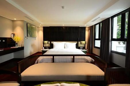 The Chi Novel Hostel - 248