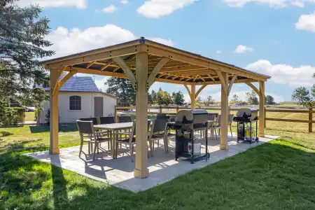 Best Western Plus Stoneridge Inn & Conference Centre - 23