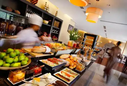 InterContinental Hanoi Westlake by IHG - 9