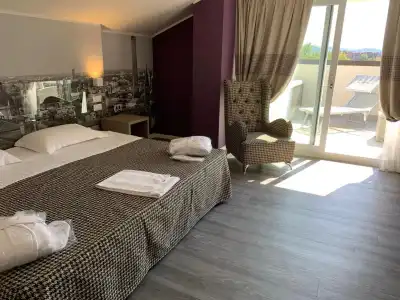 Savoia Regency - 43