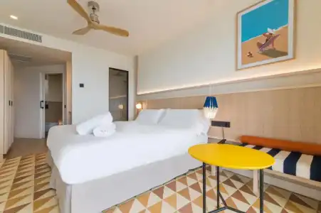 Akquaaa Boutique - 79