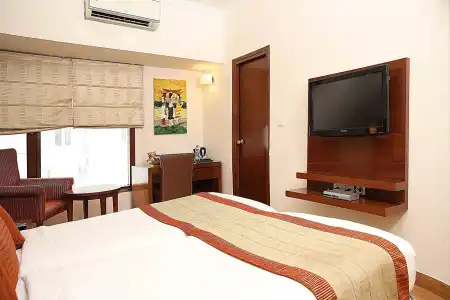 Ahuja Residency, Sunder Nagar - 6