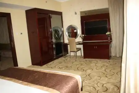 Al Salam Grand-Sharjah - 9