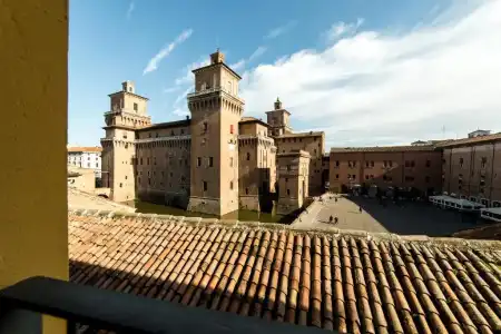 Ferrara - 98