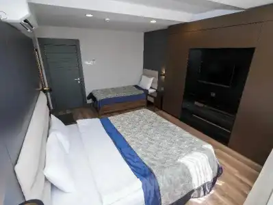 No 139 Apartments - 118