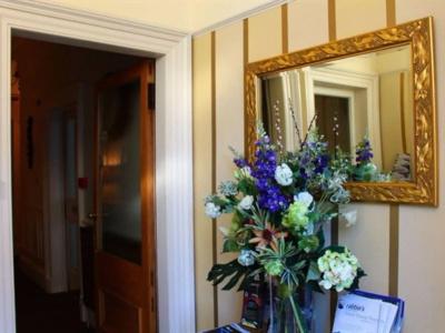 Highfield Guest House - 1