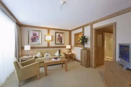 Majestic – Unique Spa Resort - 5