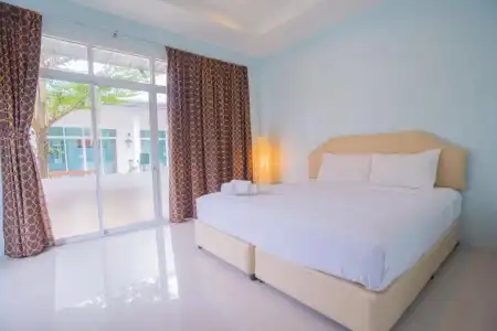 The Cube Resort - 50
