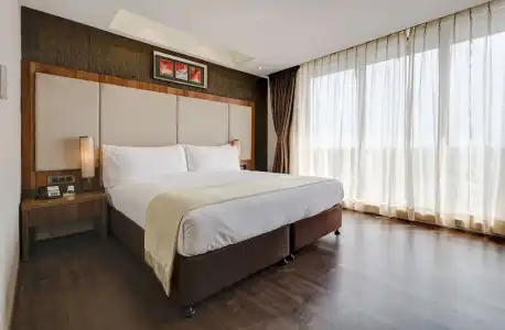 Holiday Inn Kolkata Airport by IHG - 65