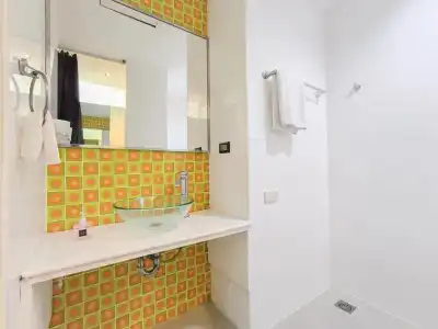 Citin Sukhumvit 11 Nana Bangkok by Compass Hospitality - 31