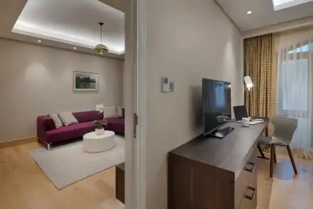 Sherwood Suites - 116