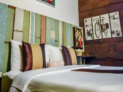 Poonsawasdi - 2