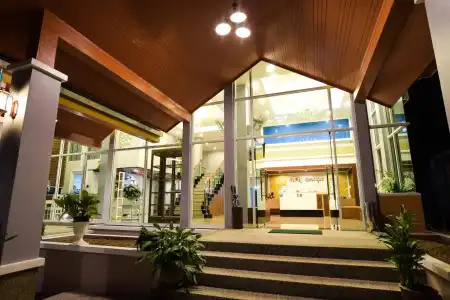 Peak Boutique City - 16