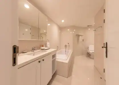 Centre Point Plus Silom - 17