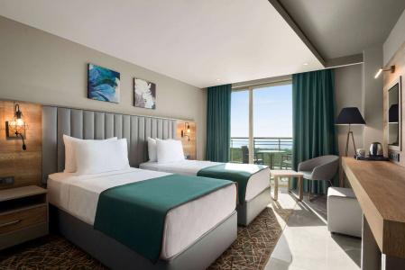 Ramada Resort by Wyndham - 3