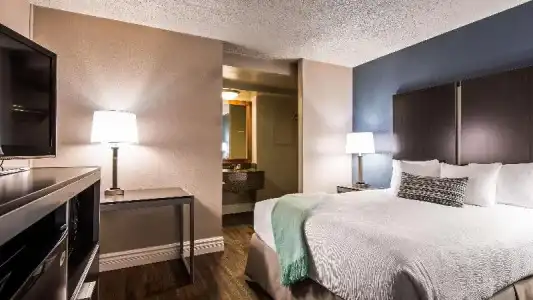 Best Western Pier Point Inn - 44