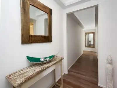 Gemini Court Holiday Apartments - 393