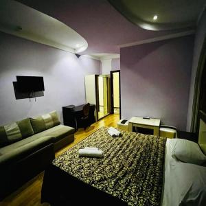 Lux Palace - 18