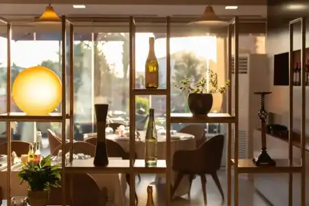 Vlora International - 15