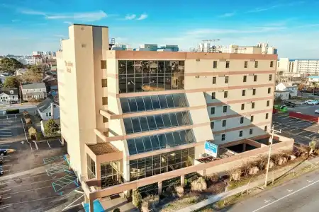 The Atrium Resort, Virginia Beach by Vacatia - 38