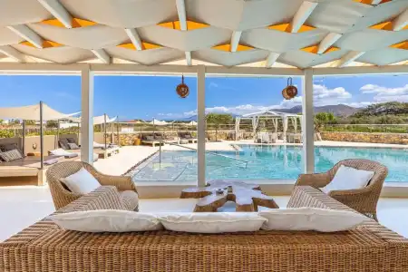 Paradise Island Villas - 5