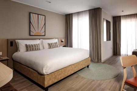 Strand Suites By Neu Collective - 61