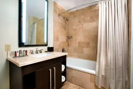 Beachside Resort & Residences - 51