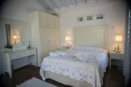 Clara Resort - 4