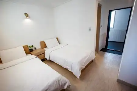 Petercat Shinchon - 23