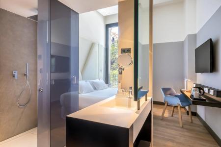 Occidental Diagonal 414 - 16