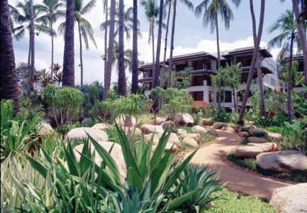 Marriott's Phuket Beach Club - 8