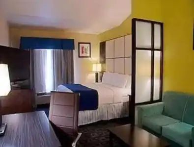 Super 8 by Wyndham Irving/DFW Apt/North - 30