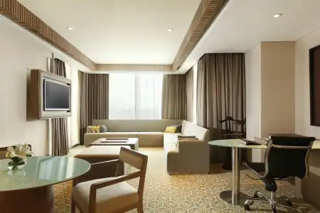 DoubleTree by Hilton Jakarta - Diponegoro - 14