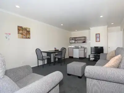Shadzz Motel - 47