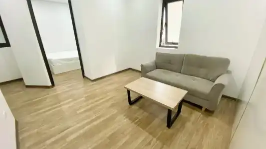 Era Apartment Lac Long Quan - 9