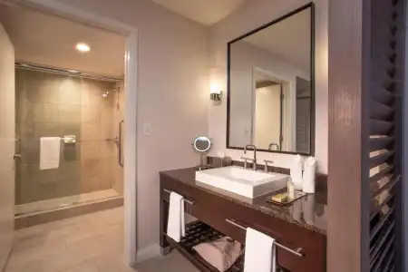 Doubletree Resort by Hilton Hollywood Beach - 13