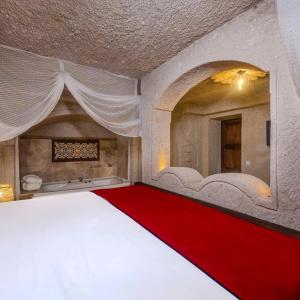 Sunset Cave - 28