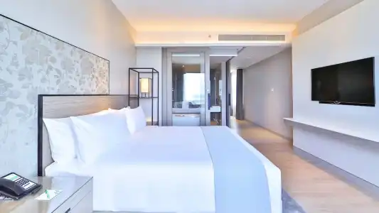 Holiday Inn & Suites Rayong City Centre by IHG - 127