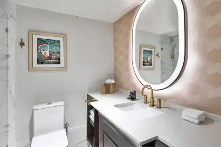 Crowne Plaza Key West-La Concha - 69