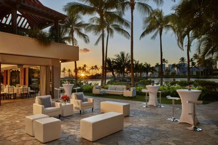 Hilton Hawaiian Village Waikiki Beach Resort - 22