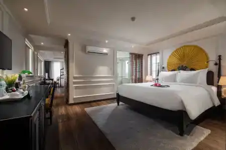 My Boutique & Spa - 14