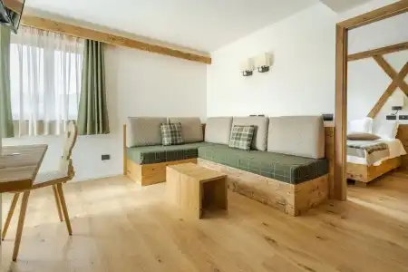 Camina Suite & Spa - 54