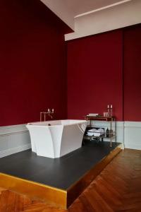 Provocateur Berlin, a Member of Designs - 57