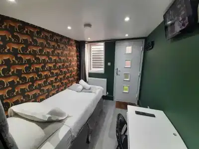 The Melville by Rokxy - Kings Cross - 31